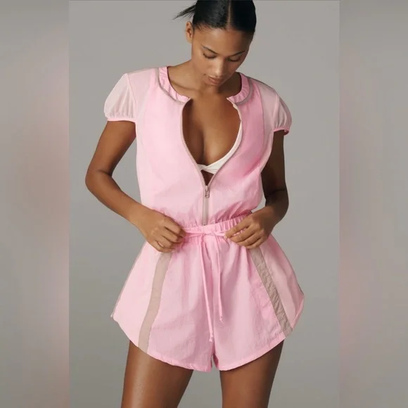 🆕 Daily Practice Puff Sleeve Front Zip Pink and Tan Short Sleeve Romper - Picture 4 of 13